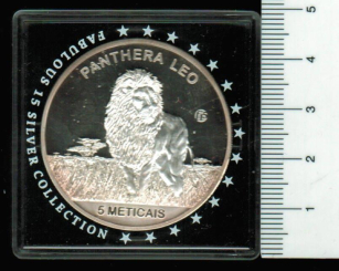 Mosambik 'Fabulous Silver Collection', 5 Meticais 2015, Löwe/Staatswappen, 1 Unze in OVP 