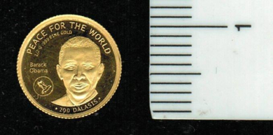 Gambia: 200 Dalasis, 2015: Frieden für die Welt, Barack Obama/Wertseite, 1/2 Gramm Feingold in Dose 