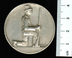 Bundesschießen / Silber-Medaille: kniender Schütze, 27,8/950 Silber 