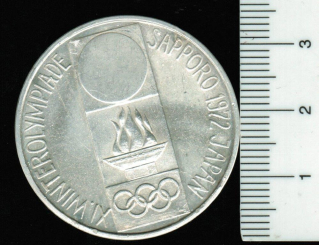 Japan: Olympiade 1972 in Sapporo, XI. Winter-Olympiade, Olympische Motive/Abfahrtsläufer, 15g/999 Silber 