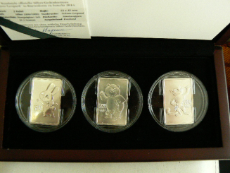 Russland: 3 x 3 Rubel, 2012: Olympiade Winter 2014 in Sotschi, 3 x Barrenform á 31,1g Feinsilber in OVP 