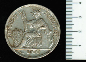 Franz. Indochina: Piastre de Commerce 1900, KM*5a1, 'A', Allegorie der Rep. Frankreich/Wert- und Metallangabe 