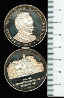 Königlich Privilegierte (Bayern) Hauptschützengesellschaft München, 1460: Vereinsheim/Konrad Pfeil, 14,2/1000 Silber 